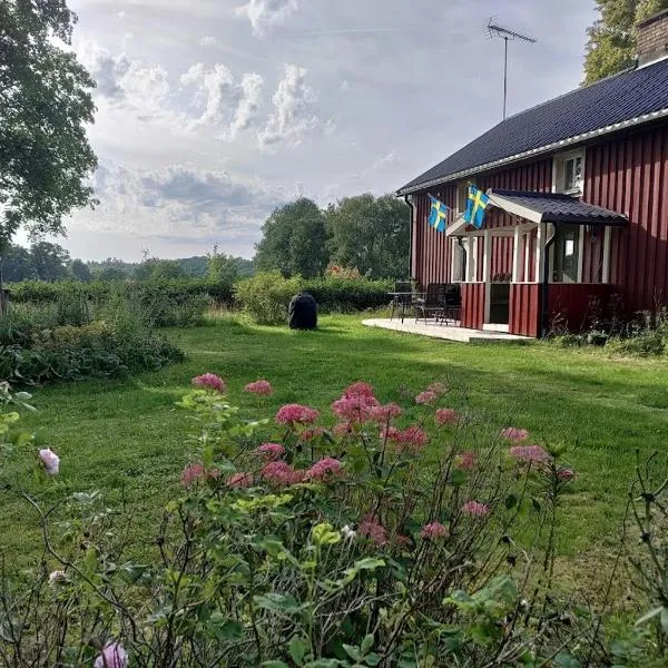 Lantlig idyll nära sjö i Småland,位于永比的酒店