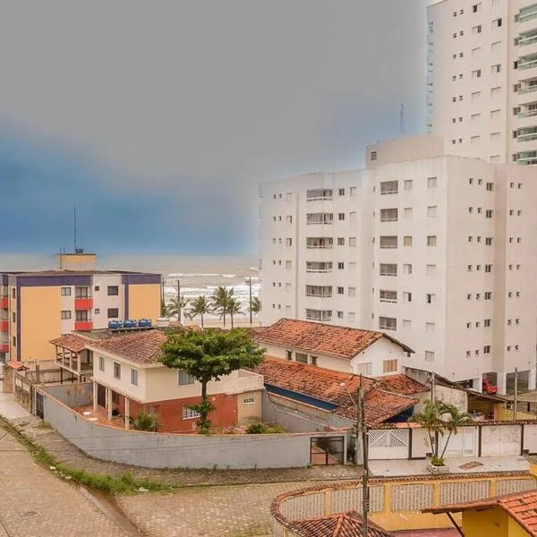 100 m da praia elevador garagem e portao automático，位于蒙加瓜的酒店