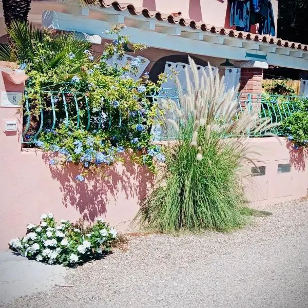 Il Giardino davanti al Mare，位于奥罗塞伊的酒店