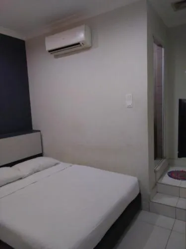 Hotel Rim Global Pj21，位于Kampong Baharu Sungai Way的酒店