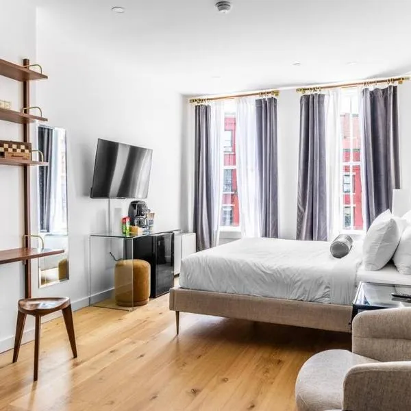 The Phenix Historic Hotel, King Bed, Room # 302，位于班戈的酒店