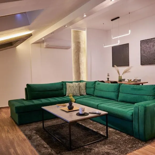 The Skyline Suite，位于弗洛里纳的酒店