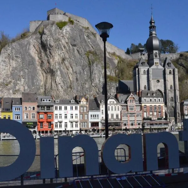 La couque cuivrée，位于迪南的酒店