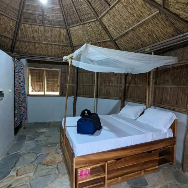 REFUGE du MONT AGOU，位于Liatonou的酒店