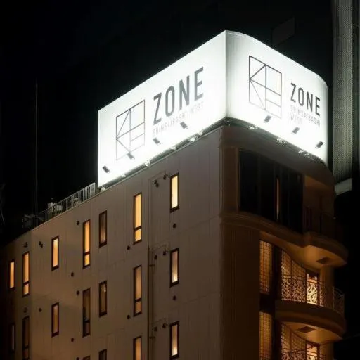 ZONE SHINSAIBASHI WEST，位于大阪的酒店