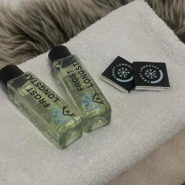 Frost Longstay Lakeside，位于基律纳的酒店