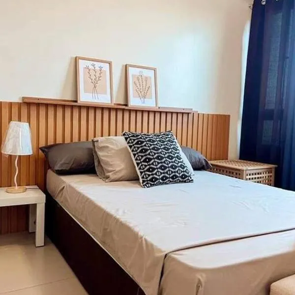 Condo in Tagaytay City - SMDC Cool Suites - TRP15，位于大雅台的酒店