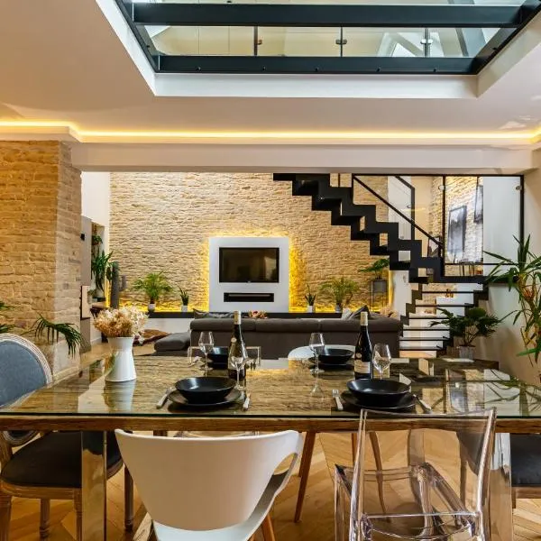 La Maison d'Ernest - Climatisée - Circuit DIJON PRENOIS，位于Prenois的酒店