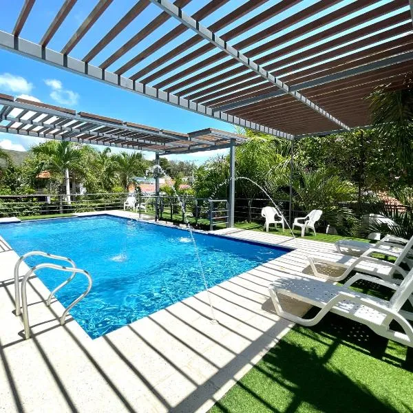 Fantástica CASA FINCA piscina priv, wifi, tv，位于里考尔特的酒店