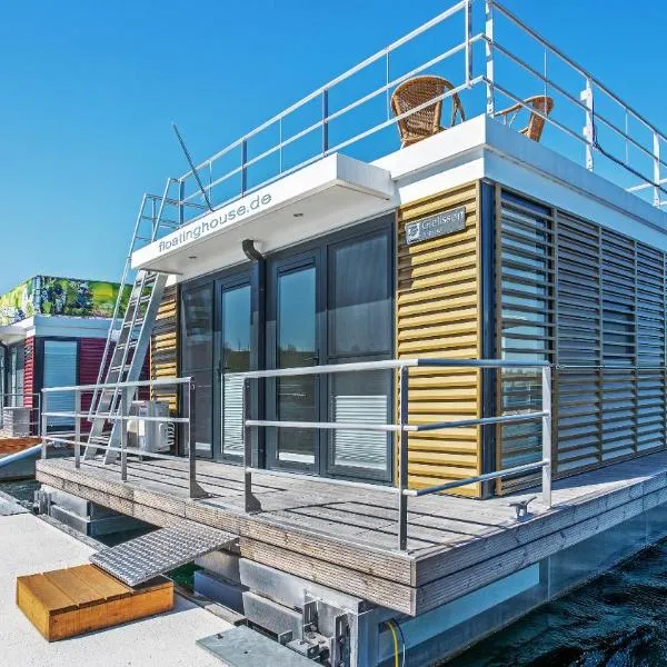 Hausboot Geiseltalsee - Floating House - WELL Hausboote - Family & Friends，位于Braunsbedra的酒店