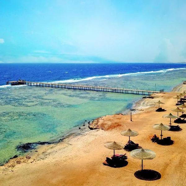 Bliss Nada Beach Resort，位于考拉亚湾的酒店