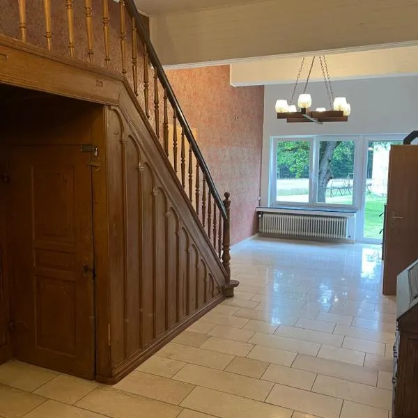 MonteurHaus in Döhren，位于梅勒的酒店