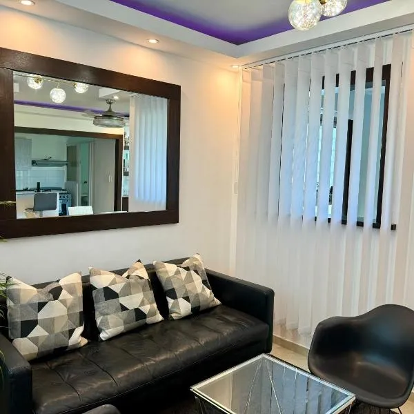 Moderno Penthouse，位于Solorín的酒店