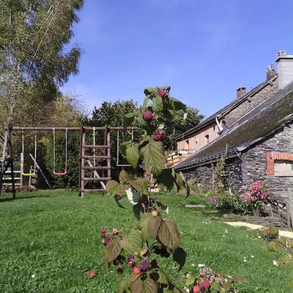 Gîte Les 7 Frênes，位于圣胡伯特的酒店