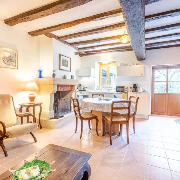 Gîte Wanouchka - comfort in the countryside!，位于Francueil的酒店