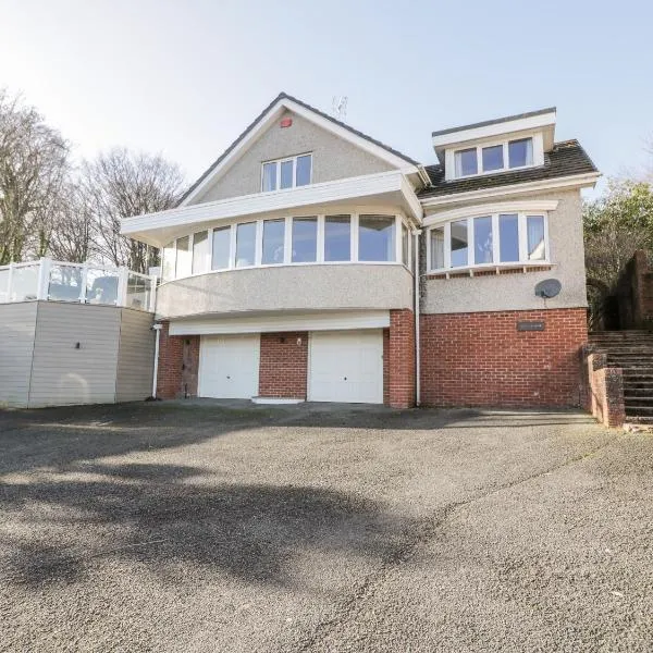 11 Glyn Garth Mews，位于Llandegfan的酒店