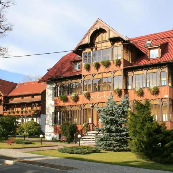 Hotel Narcyz B，位于Rebiszów的酒店