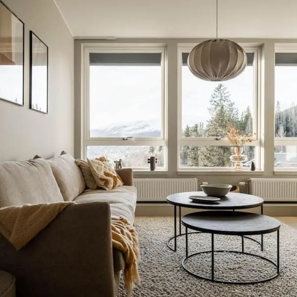 Chic Are Apt for 6 Ski-in-Ski-out with Sauna，位于奥勒的酒店