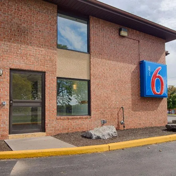 Motel 6 East Syracuse, NY - Airport，位于东叙拉古的酒店