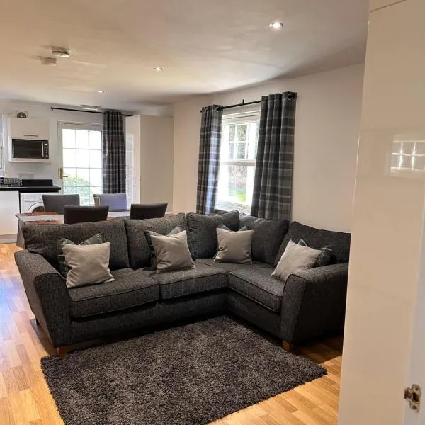 Apartment in Queens Court, Banchory，位于Kincardine OʼNeil的酒店