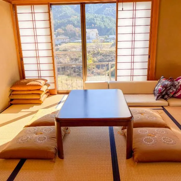 【MeTeL】窓辺から壮大な富士が拝める。リノベーション済み一等貸し宿泊施設，位于Tsuru 的酒店