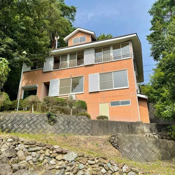 New open【Mermaid annex】最大13名可！壮大な富士山の景色を楽しむ、高級貸別荘！，位于大石的酒店