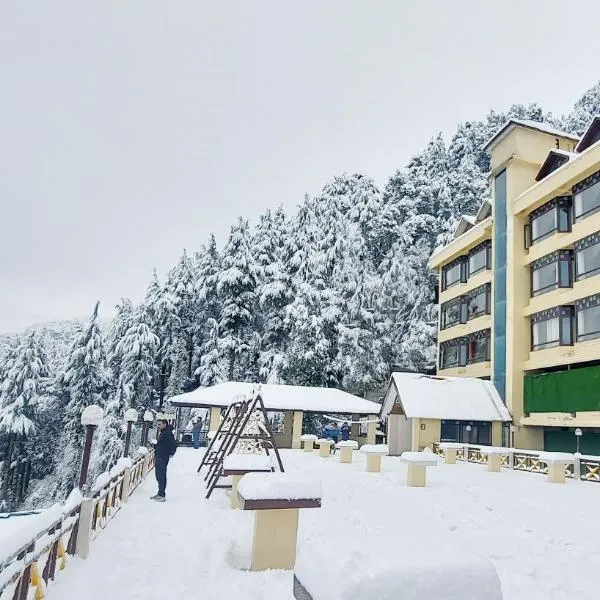 Snow Valley Resorts Dalhousie，位于戴尔豪斯的酒店