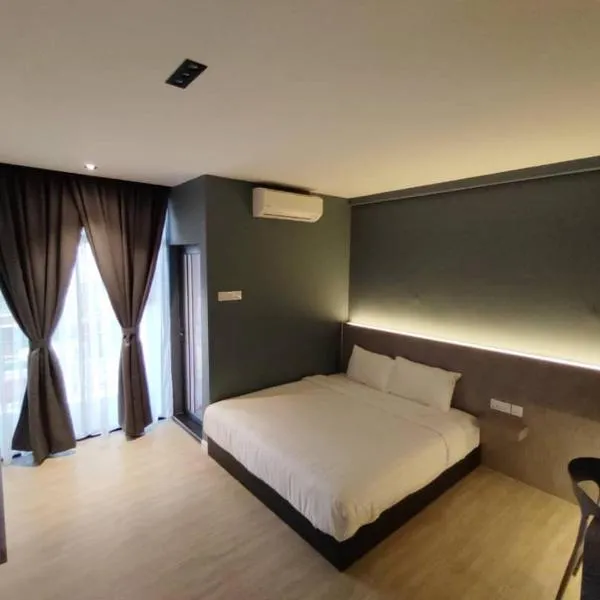 HOTEL SENTOSA KOTA BHARU Kelantan，位于Kampong Setol的酒店