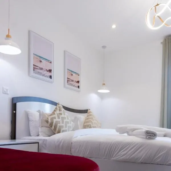 Modern Studio Apartment, Lennox，位于阿克拉的酒店