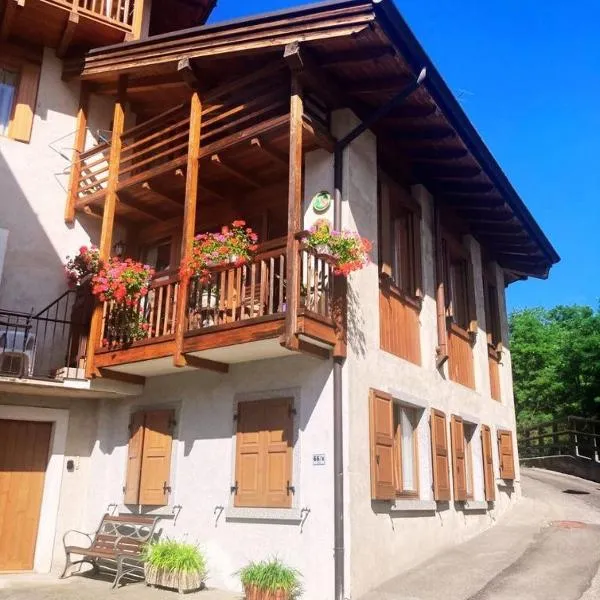 CASA DOLCE VITA，位于Cares的酒店