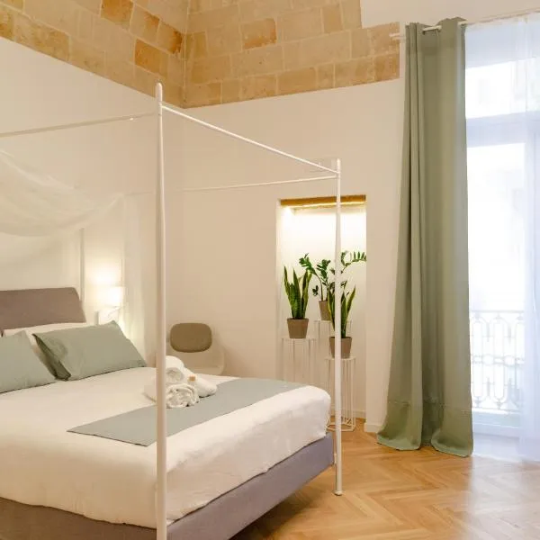 "San Lorenzo Luxury Apartment" - Jacuzzi & Historic Center，位于布林迪西的酒店