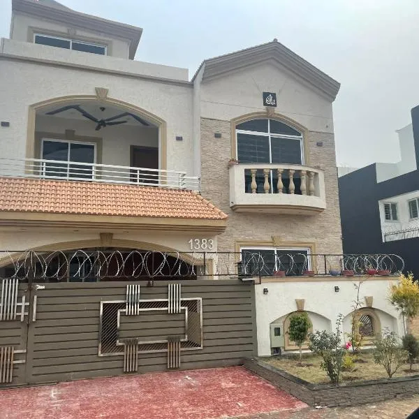 BAHRIA HOLLIDAY HOME，位于拉瓦尔品第的酒店
