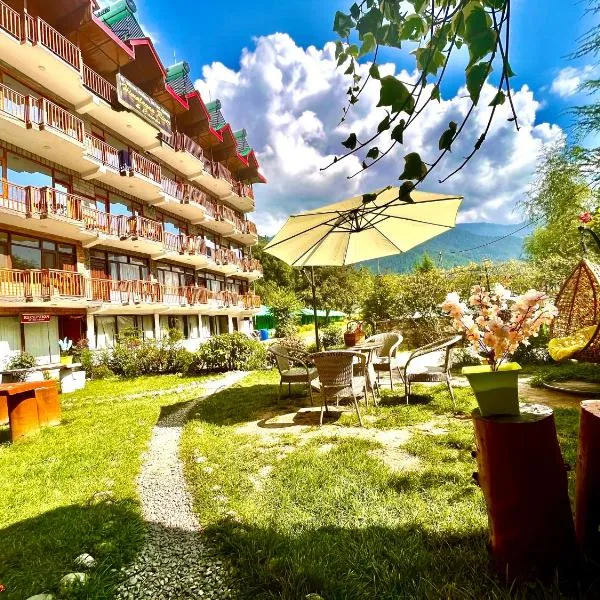 Himalayan Riverside Resort, Manali，位于Baragrān的酒店