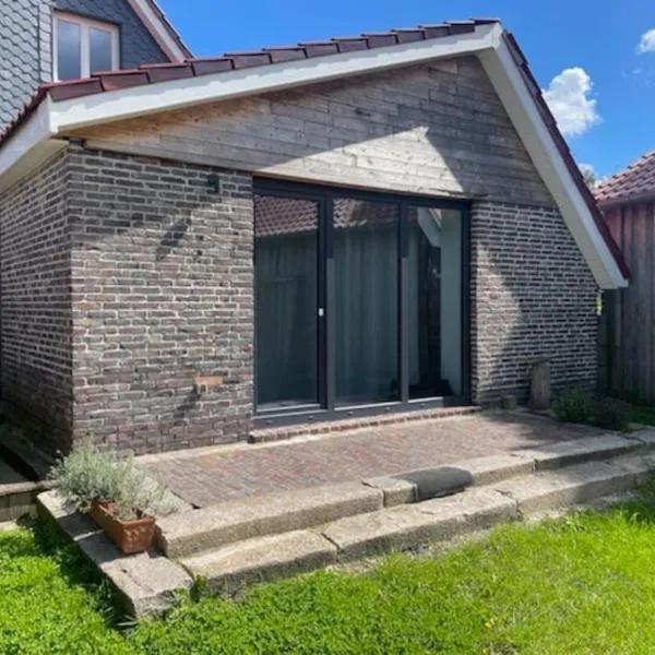 Kälberstall，位于Zetel的酒店