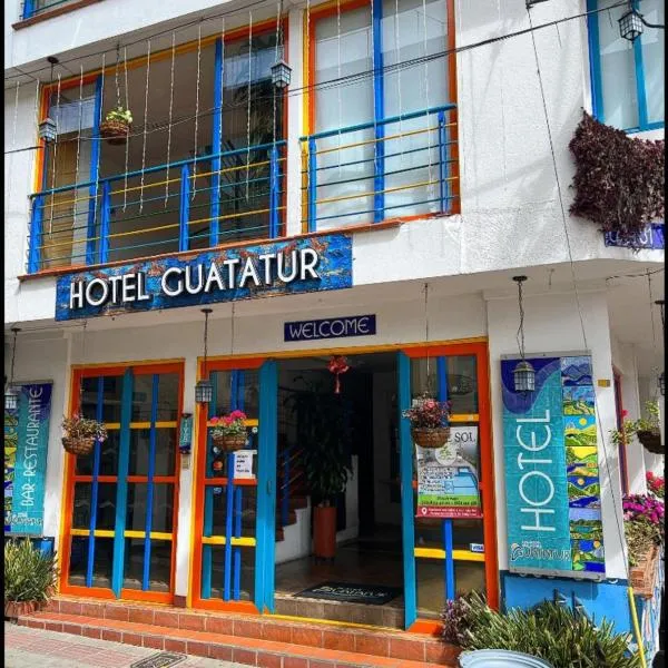 Hotel Guatatur，位于Piedra El Peñol的酒店