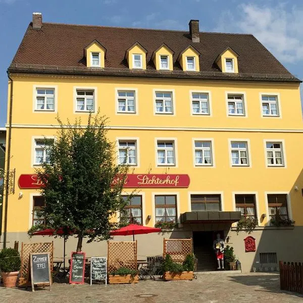 庭院乡间别墅酒店，位于Wässerndorf的酒店