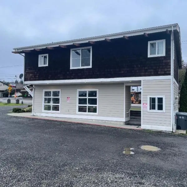 Oceanfront Allyn Apartment，位于Allyn的酒店