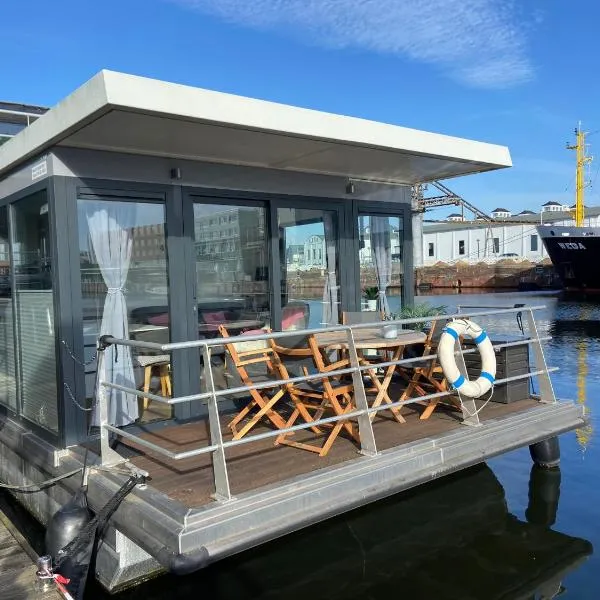 Hausboot Lobster Bremerhaven，位于不来梅港的酒店