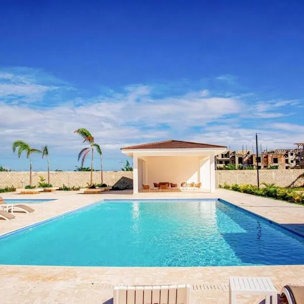 Beautiful Village 3 bedrooms Furnished Pool residencial Velero punta cana，位于蓬塔卡纳的酒店