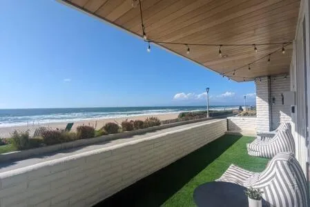 Manhattan Beach as your Backyard The Strand，位于曼哈顿海滩的酒店