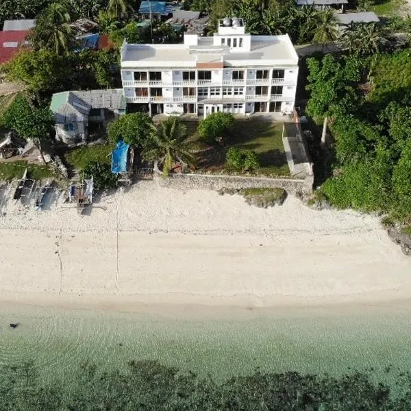 Dapdap ShoreLINES Beach House，位于San Isidro的酒店