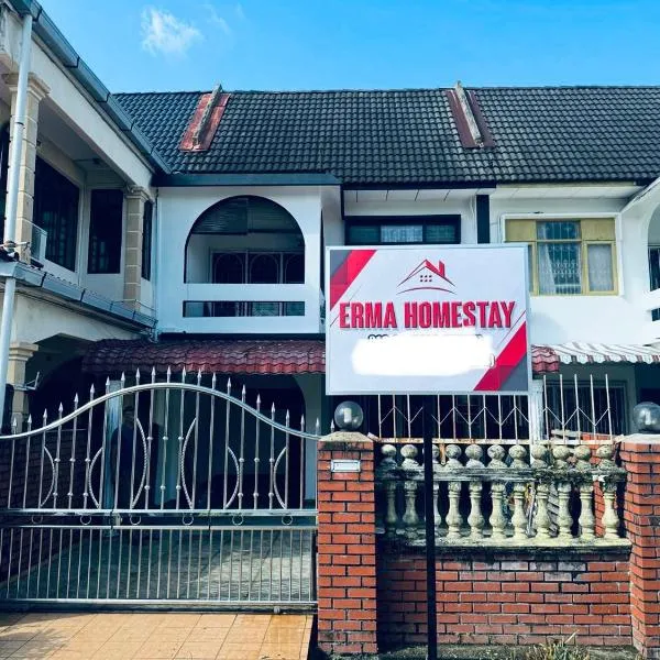 Erma Homestay Kota Bharu，位于Kota Bharu的酒店