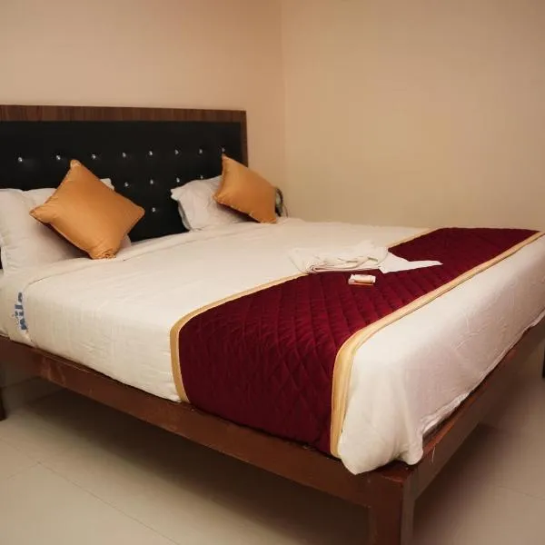 VS HERITAGE INN，位于Vallam的酒店