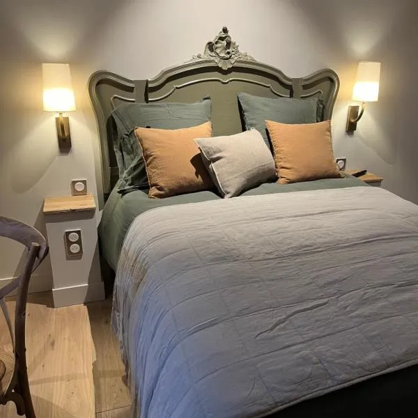 Maison Baudry Bethune - Bedroom，位于贝休恩的酒店