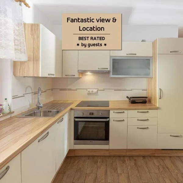 Apartment Pr' Kavač，位于拉特西的酒店