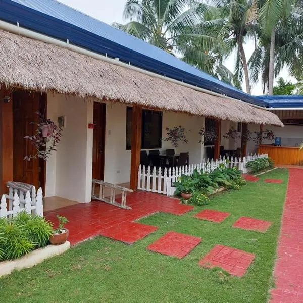 Glorias Panglao Inn 2 (Family/Group Rooms)，位于道伊斯的酒店