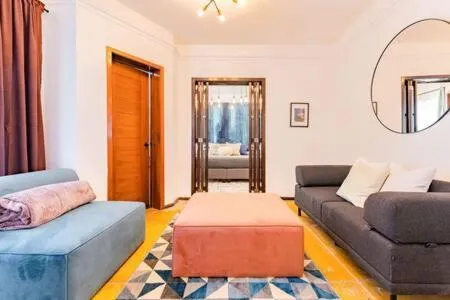 NEW Amsterdam St Condo Parque Mexico 5-min Walk，位于墨西哥城的酒店