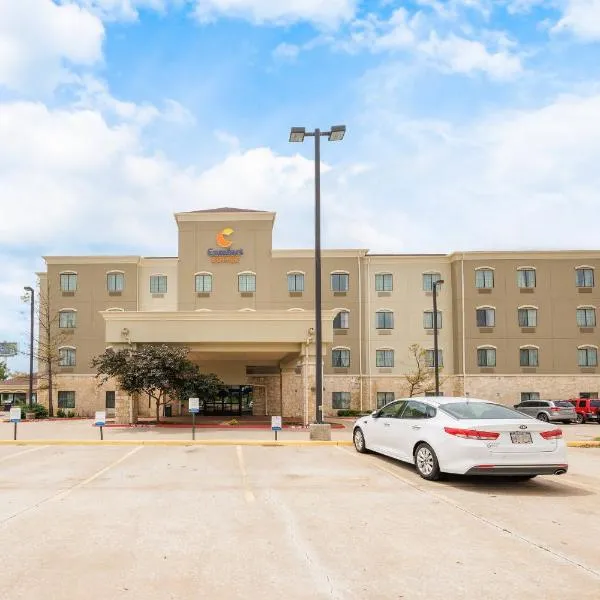 Comfort Suites Lawton Near Fort Sill，位于劳顿的酒店