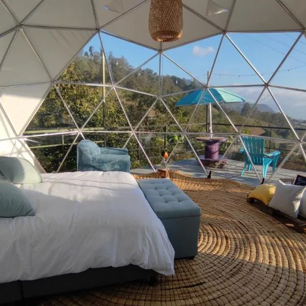 Luz de Luna Glamping，位于Anolaima的酒店