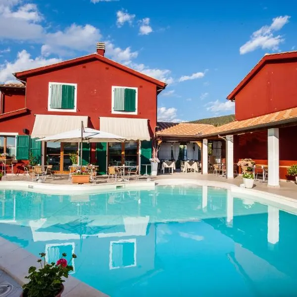 Hotel La Posta di Torrenova，位于奥尔贝泰洛的酒店